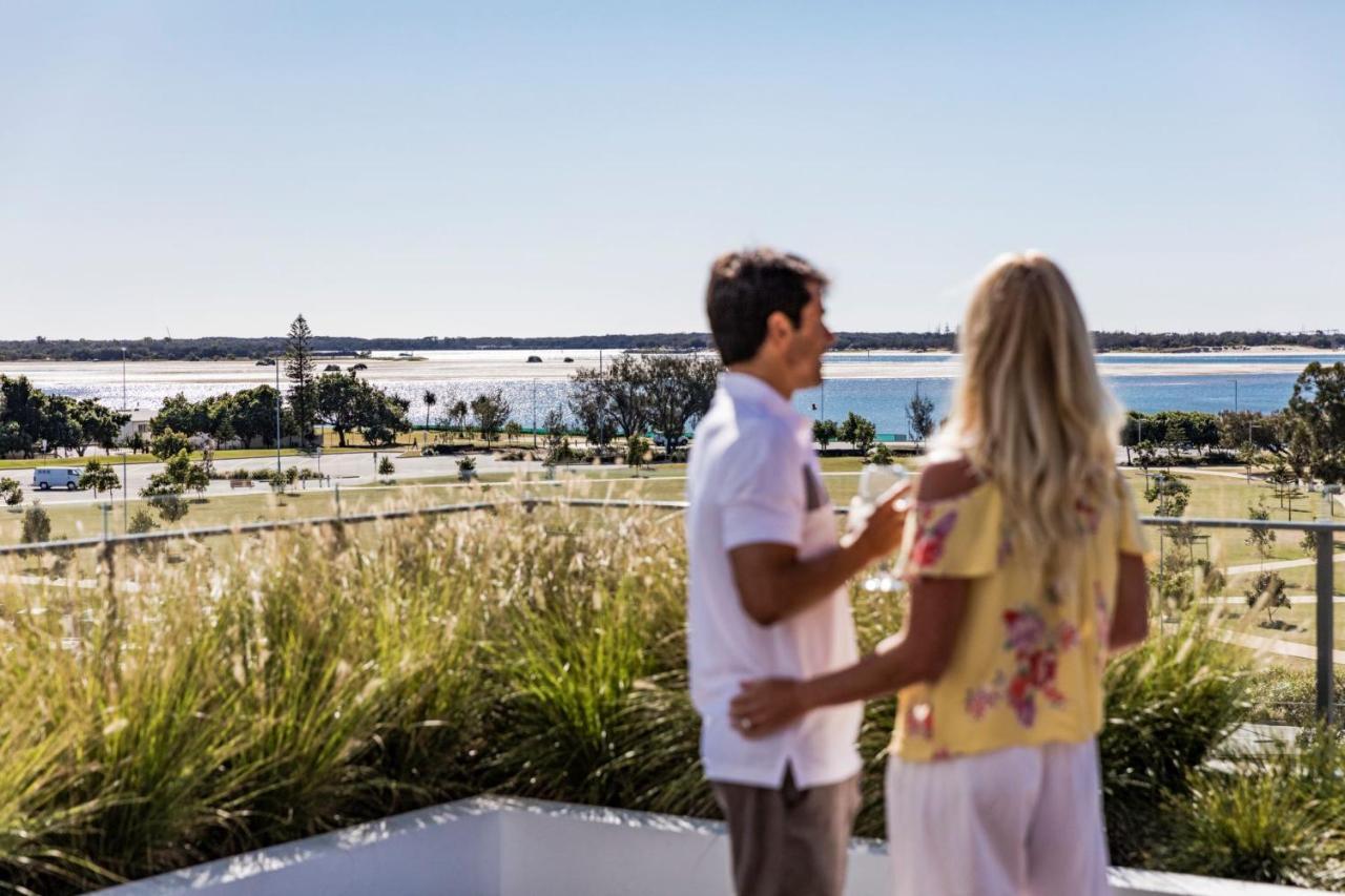 Sky Broadwater Apartments Southport Exterior foto